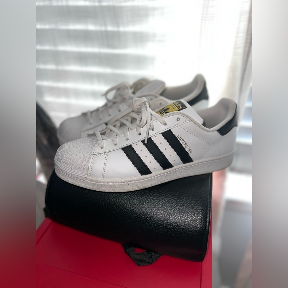 Men Adidas Sneakers